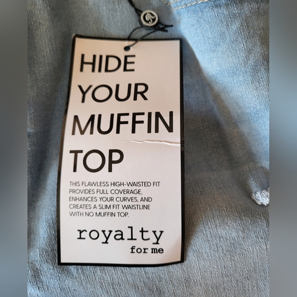 NEW Light Blue Distressed Denim Shorts - Picture 5 of 5